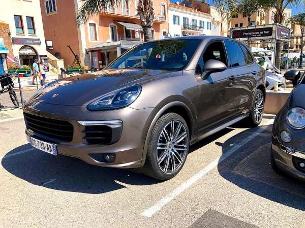 Porsche Cayenne Turbo V8 4,8L Porsche Cayenne Turbo V8 4,8L