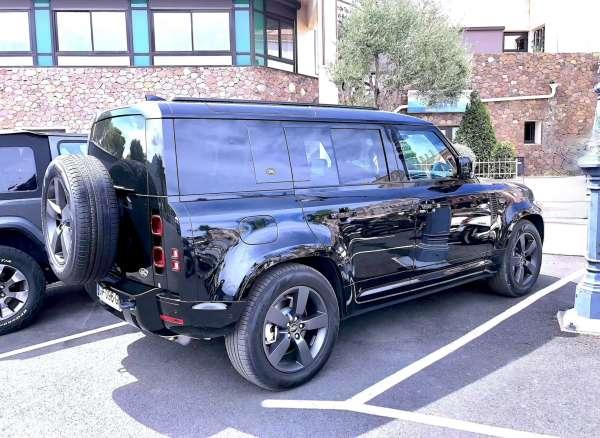 Land Rover Defender 110 P400e X-Dynamic HSE