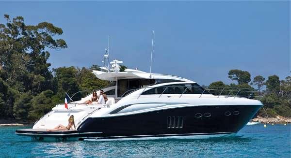 PRINCESS V62