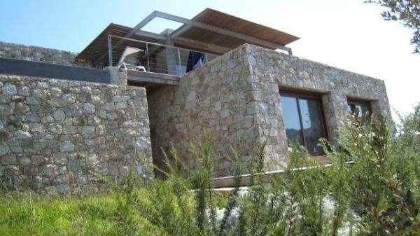 Magnifique villa contemporaine en pierres